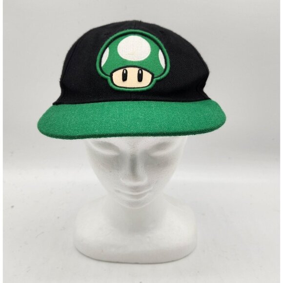SUPER MARIO Hat 1-Up Mushroom Black & Green Tek Flex Spandex Fit M/L EUC - Picture 1 of 6
